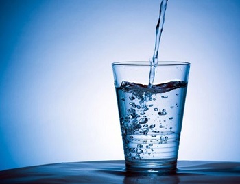 آب معدنی یک لیتری ارزان
